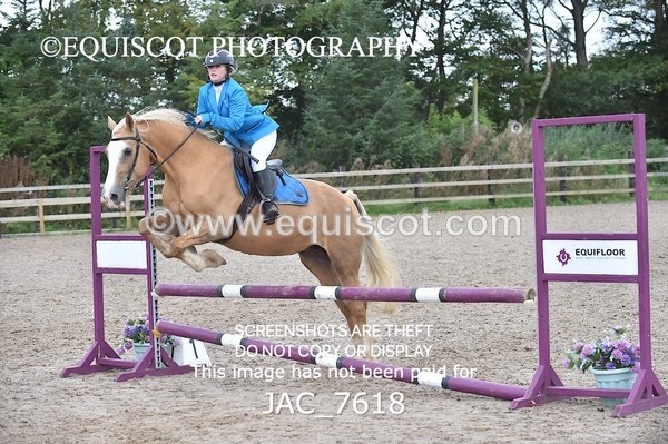 JAC_7618 - CLASS 11/12  80CM FINAL