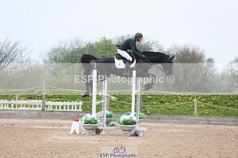 250424-121535-05299 - Cls 1 - 2 Star Small Tour