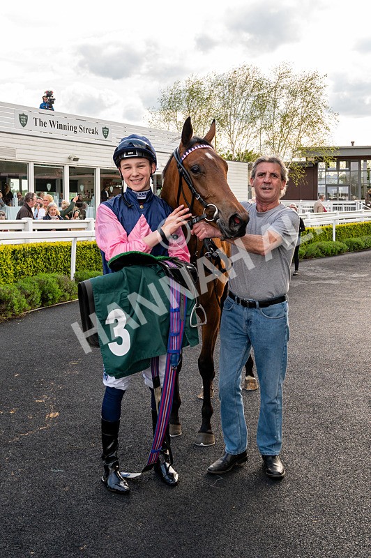 300424-Race 2-Englemere-4245 - Race 2