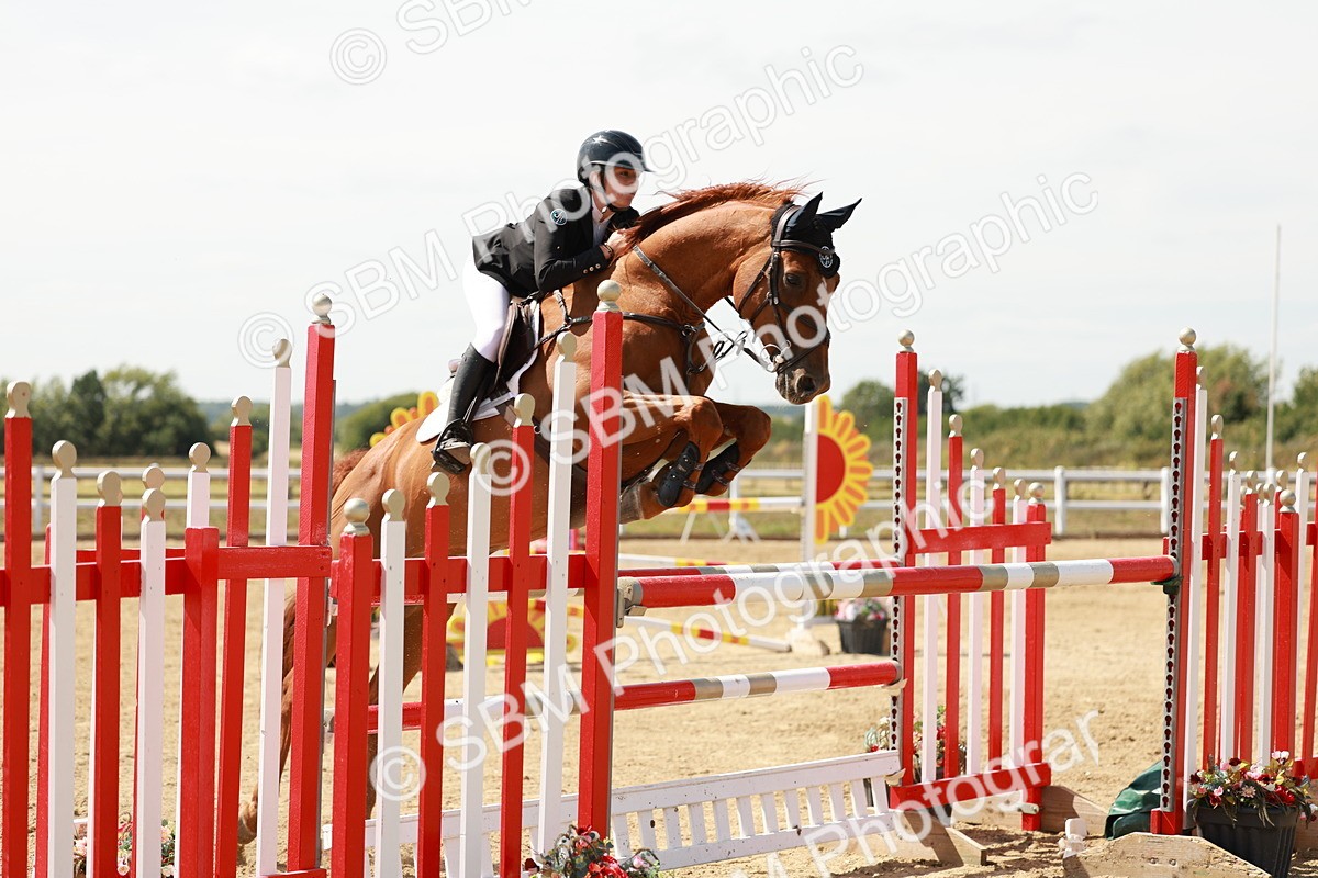 SBM_008014 - Class 4 - Senior Foxhunter - 1.20m Open