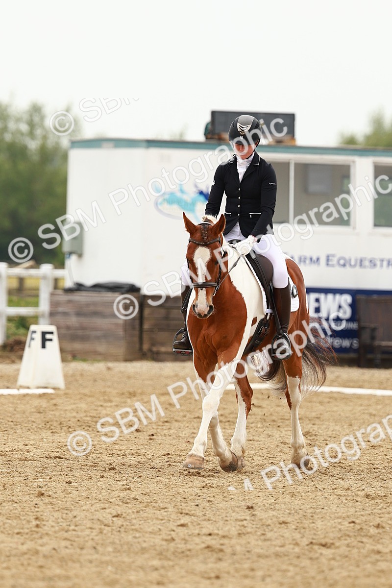SBM_001189 - Class 6 - Novice 4