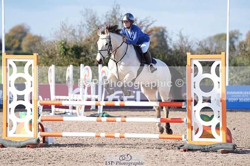 251025-133537-00559 - Cls 10 Pony Newcomers and 1m