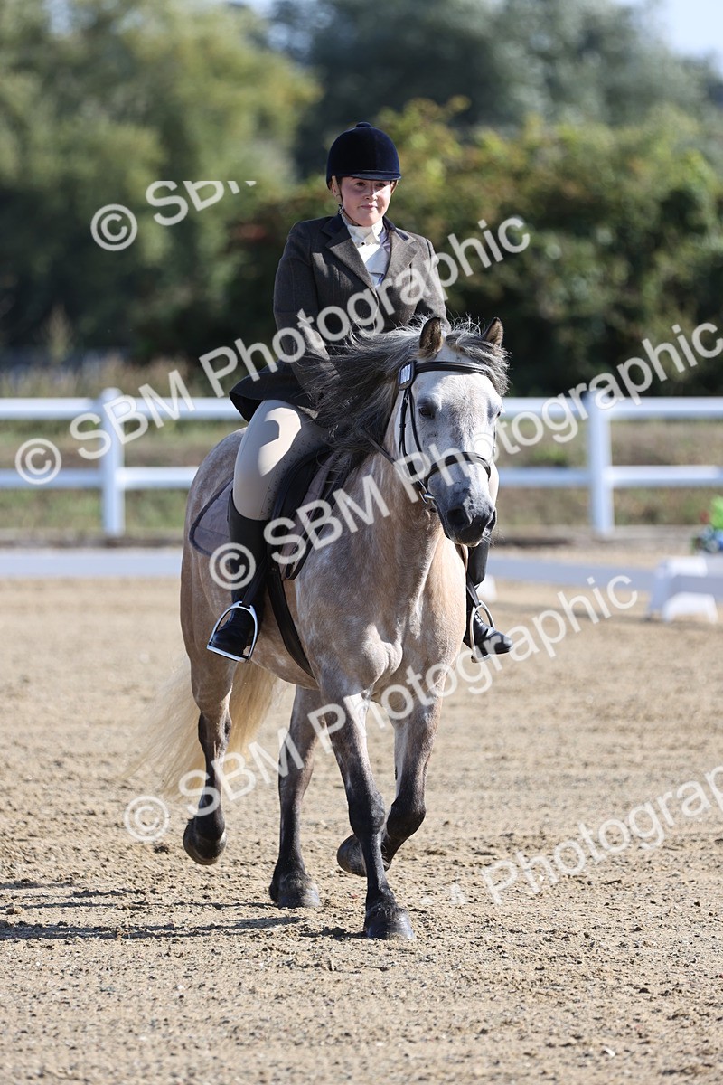 SBM_001069 - Class 2 - Intro 4 Champs - 9.44-10.38