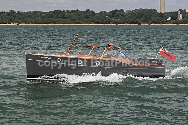 160806 ESKDALE Y92A0601 - Motorboats - Open