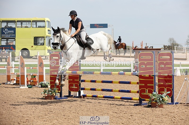 240510A-140507-07431 - Cls 17 1.05m National Am Quali