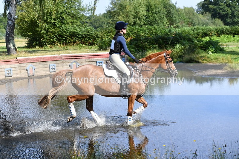 WJ5_2152 - XC Time 10:54 to 11:14