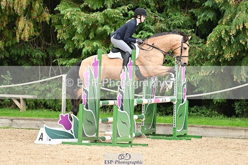 230930-155338-01237 - Cls 8 90cm Club