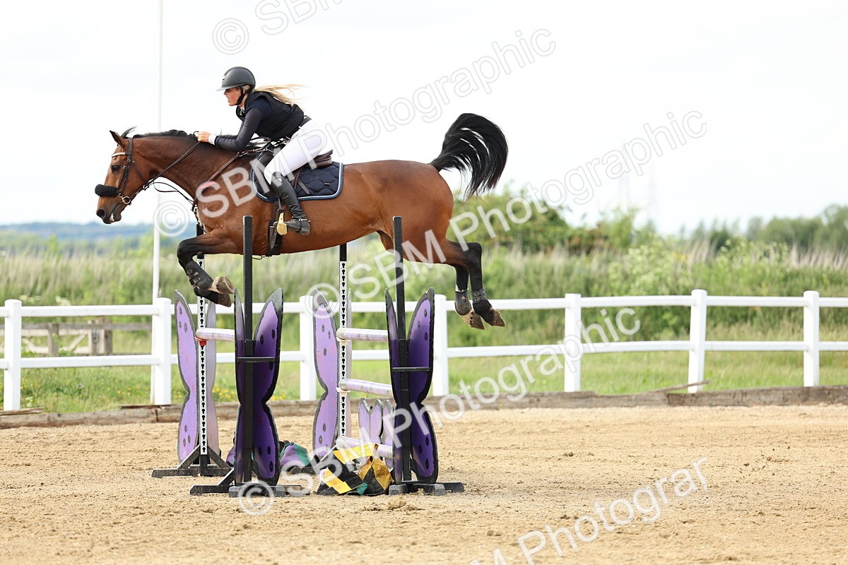 SBM_006470 - Class 20 - Senior Foxhunter - 1.20m