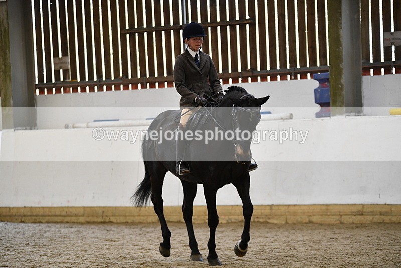 WJ5_6204 - Class 9 Ridden Veteran