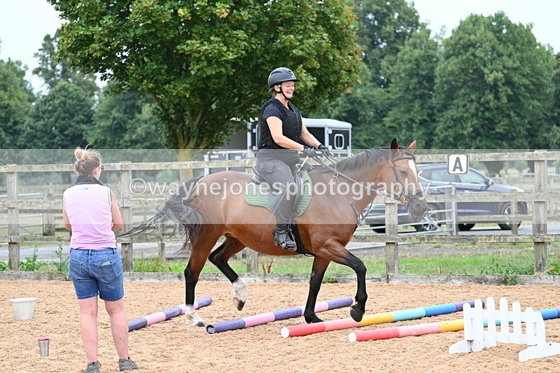 WJ7_8539 - Poles 11:00am