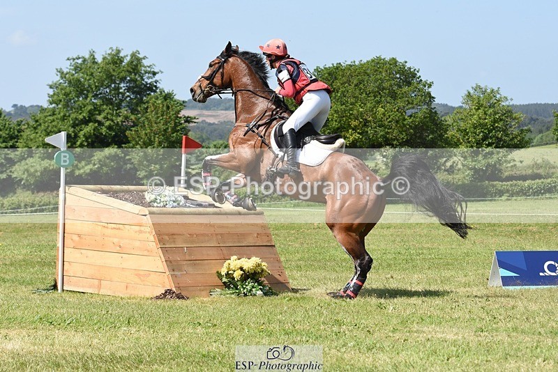 230527-111330-08817 - 304-MADFORD_LAW-Anna_Johannson-XC