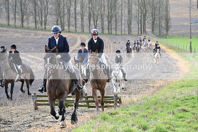 WJ6_8623 - Meet & Line One