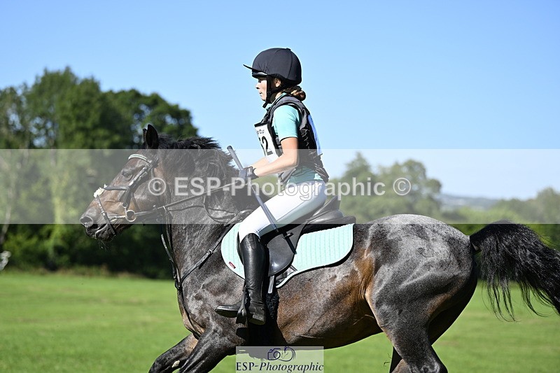 240811A-163945-06627 - 452-