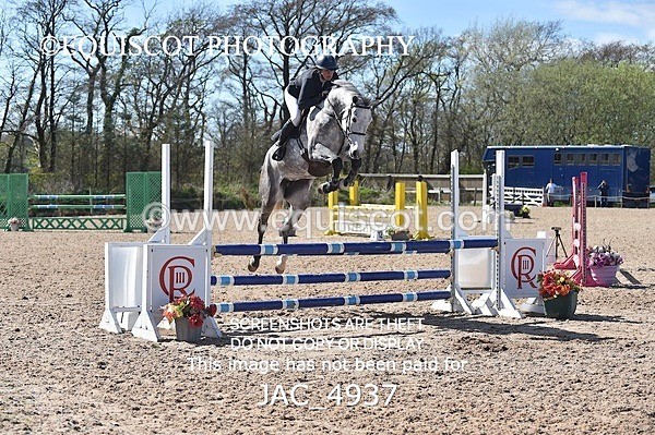 JAC_4937 - CLASS 13 SAT Senior BritiNovice/ 90cm Open