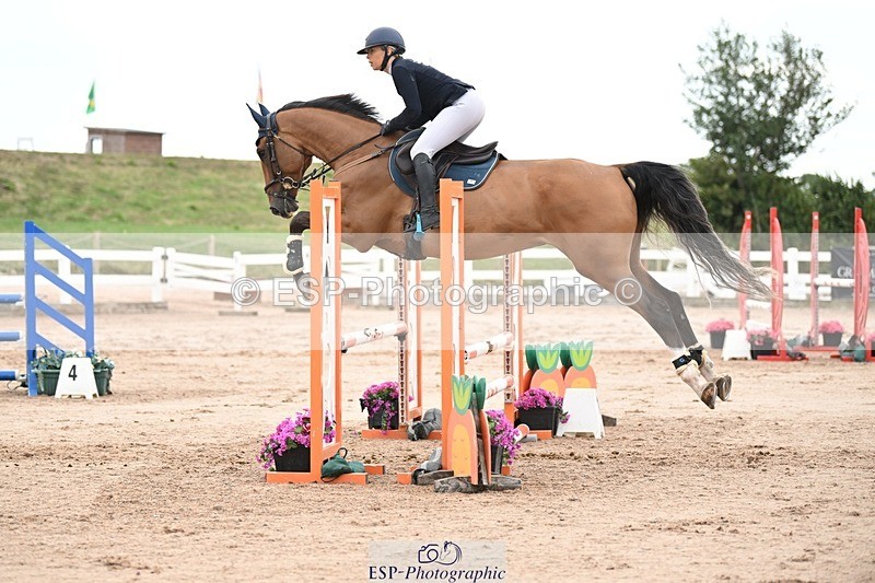 250727-090914-08716 - Cls 31 British Novice and 90cm