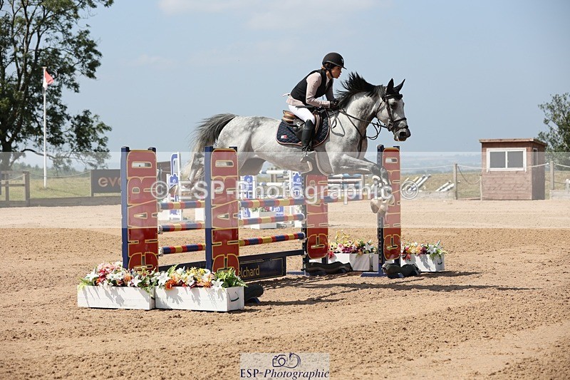 250725-120056-01964 - Cls 2 Snr Newcomers