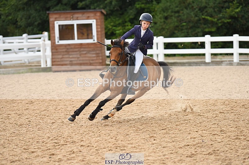 230815A-171756-00322 - 70cm