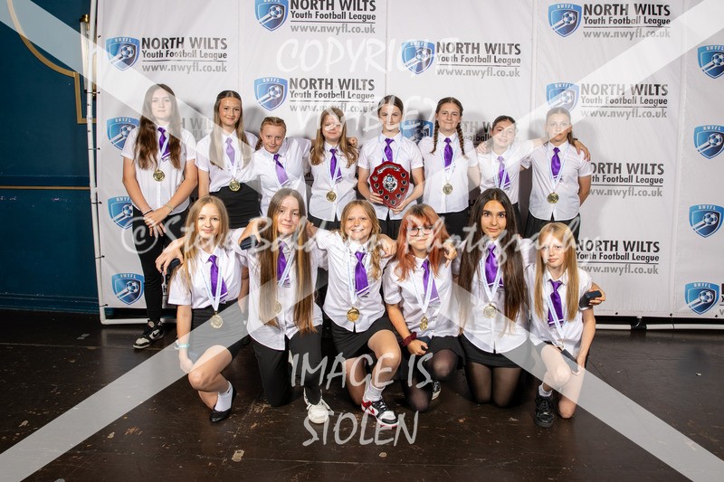 1DX30250 - Div 1 FC Abbey Meads Purple Girls