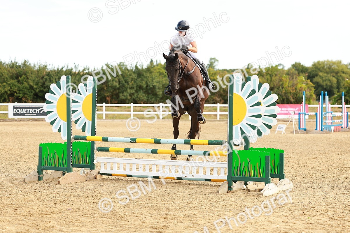 SBM_002443 - Class 9 - Senior British Novice - 90cm