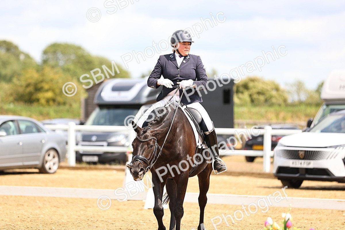 SBM_010437 - Class 8b - Medium 6 - 12.53-14.11