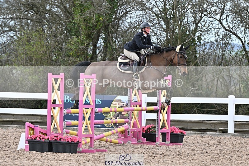 250328-102517-01253 - Cls 8 British Novice and 90cm
