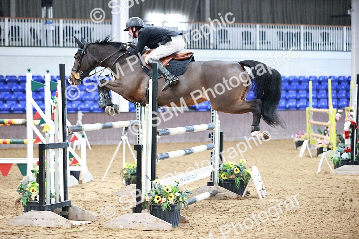 SBM_005243 - Class 24 - Senior Foxhunter 1.20m