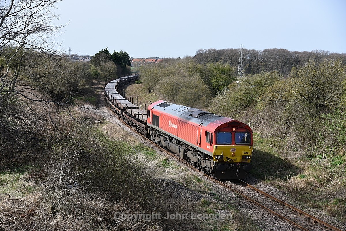 JL - 30.3.21 66101 6N40 Tees Yard - Skinningrove, Nr Skelton - Teesside (west to east)