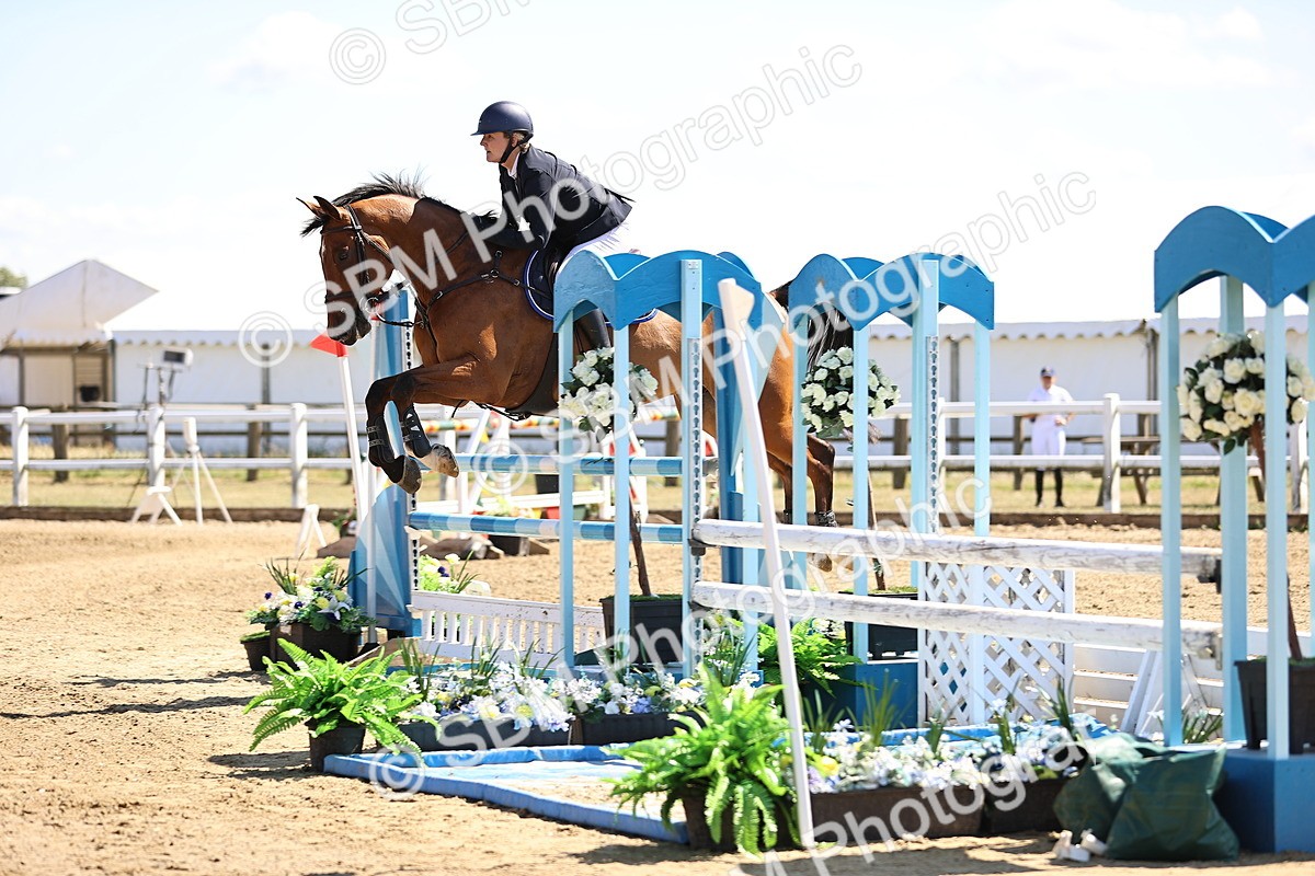 SBM_015132 - Class 16 - Senior foxhunter - 1.20m Open