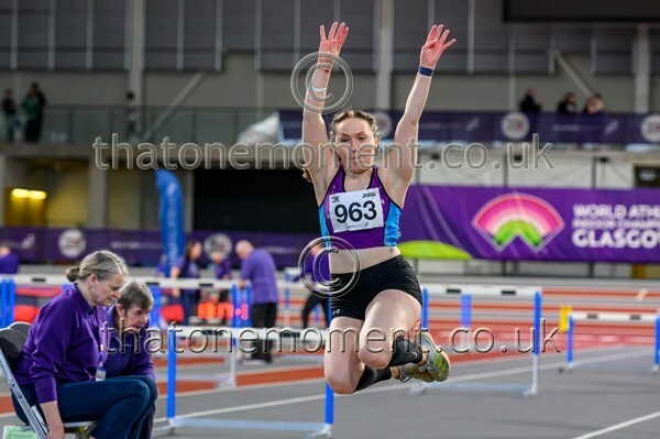 SeniorInd25-918204 - Field Female