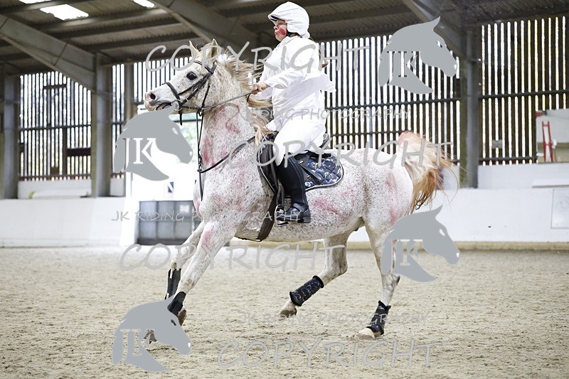 _T0A2070 - Class 4 50cm