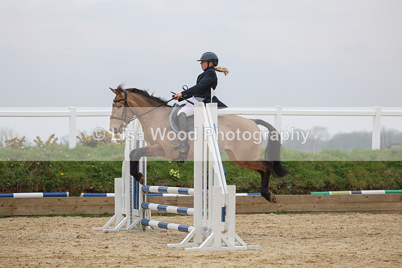 3E7A8041 - Class 11: Junior 70cm