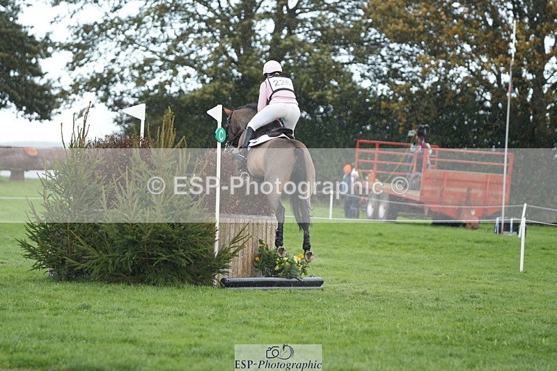 251024A-145737-13025 - C-226-Kate.Rowe