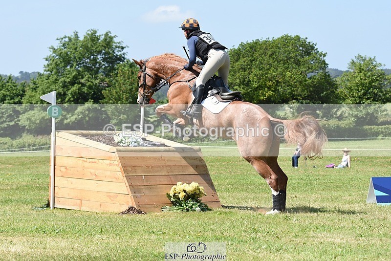 230527-112736-09325 - 308-NEFFECT_S-Kat_Raybould-XC