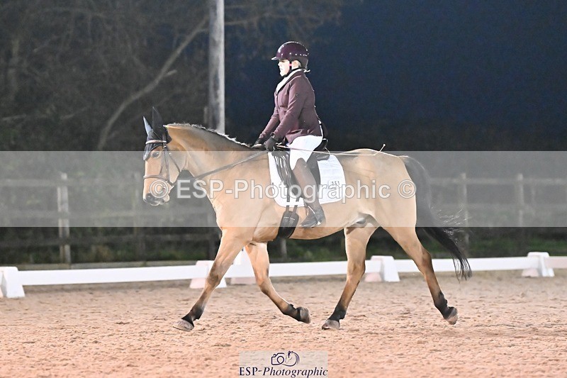 241103-171824-03498 - Novice 1 - 16.18 to 17.50