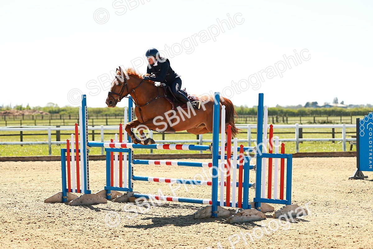 SBM_001292 - Class 4 - Senior Newcomers 1.10m