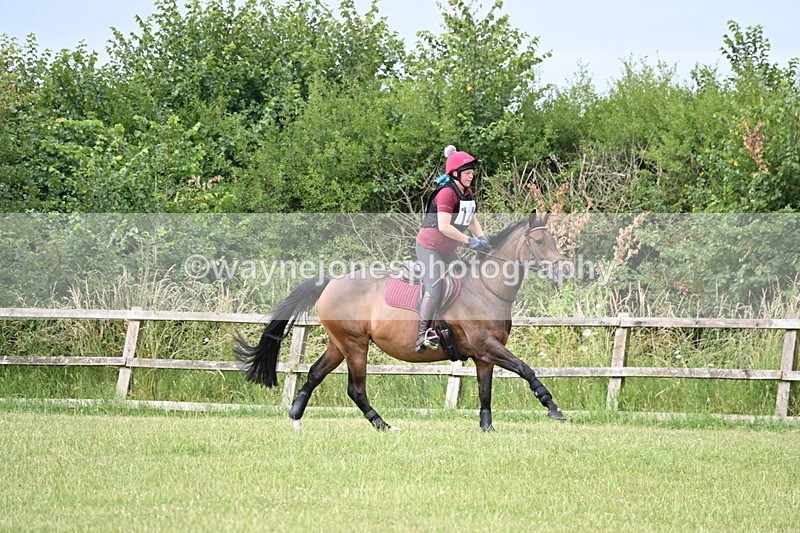 WJ6_6268 - 60cm XC Time 09:58 to 10:16