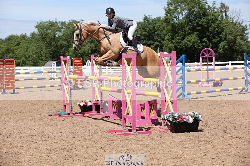 240629A-140026-06641 - Cls 19 Foxhunter and 1.10m Open