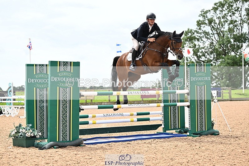 240726A-131709-01378 - Cls 3 Snr Foxhunter