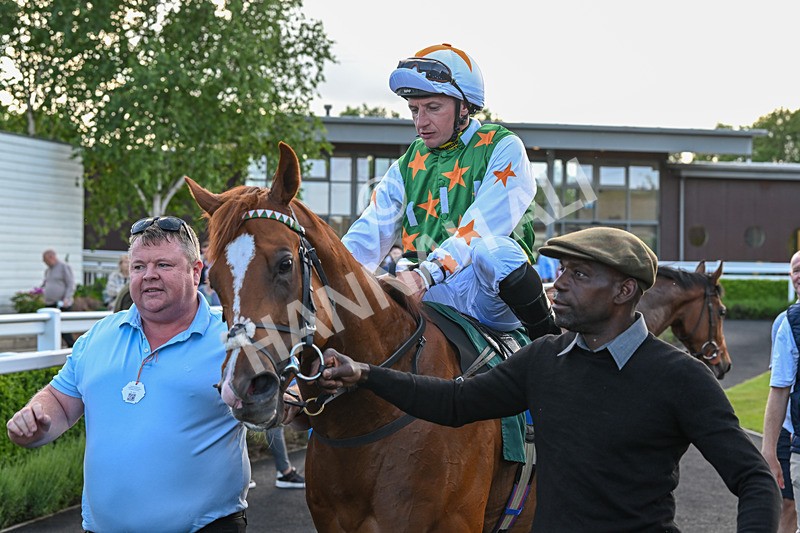 300525-Race 1-Gaga Mate-6898 - Race 1