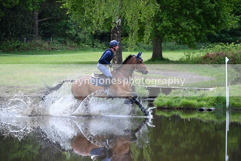 WJ5_5118 - Time 12:04 to 13:05