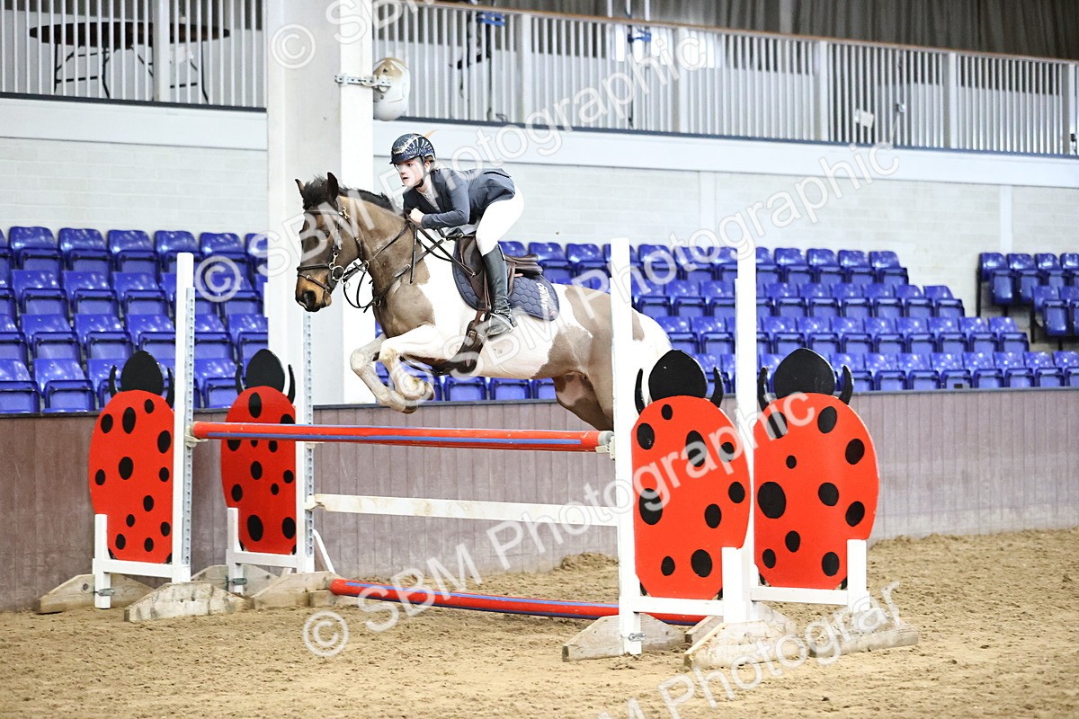 SBM_001905 - Class 12 - Pony Foxhunter - 1.10m