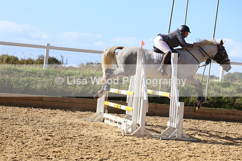 3E7A5522 - Class 10: 90cm open