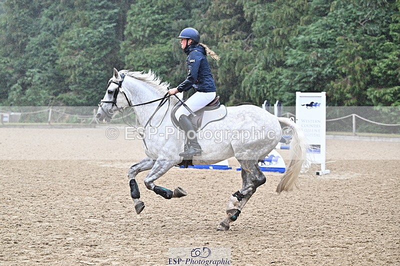 250830A-132508-06216 - Cls 22 95cm Amateur Quali