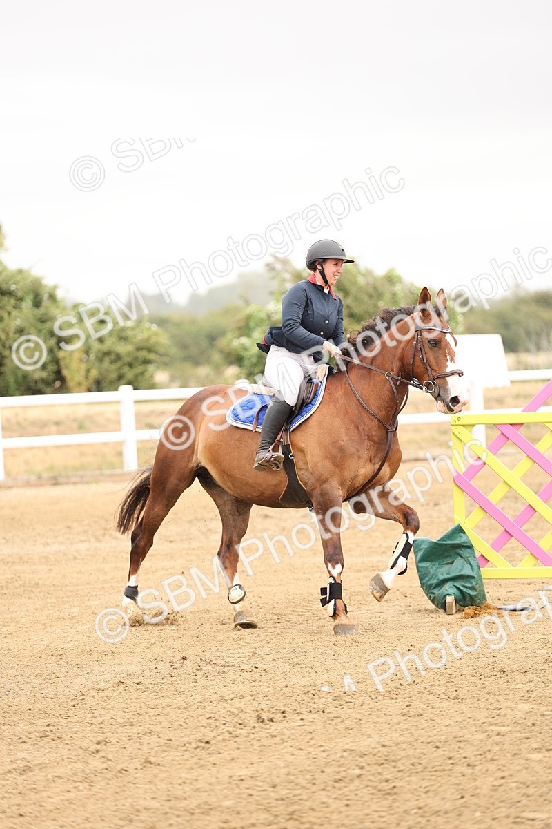 SBM_023948 - Class 6 - Senior Newcomers 1.10m