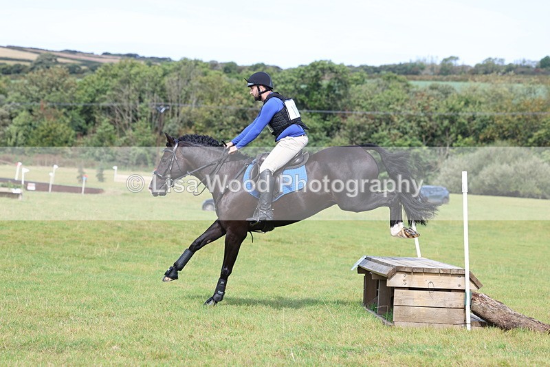 3E7A6508 - Class 1: Trebudannon Open: Pheasant Feeder