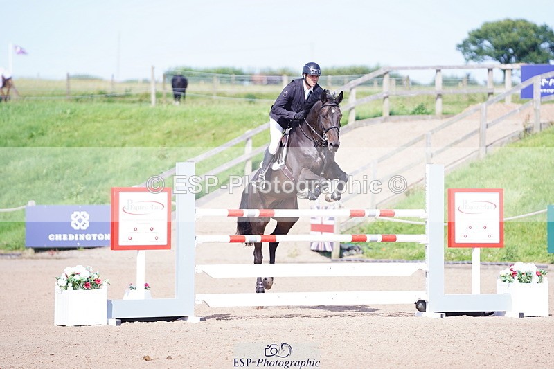 240803A-160526-09090 - Cls 32 National 1.30m Open