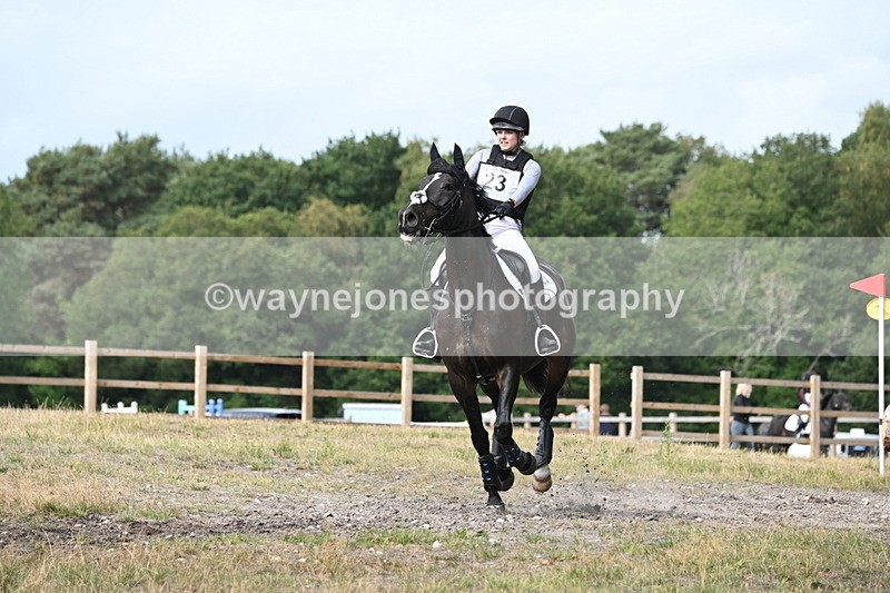 WJ6_0176 - XC Time 10:53 to 11:00