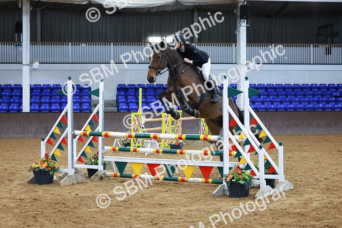 SBM_001294 - Class 4 - Senior Newcomers - 1.10m