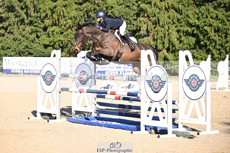 260321A-153211-01138 - 6 Foxhunter 1m 20 Open