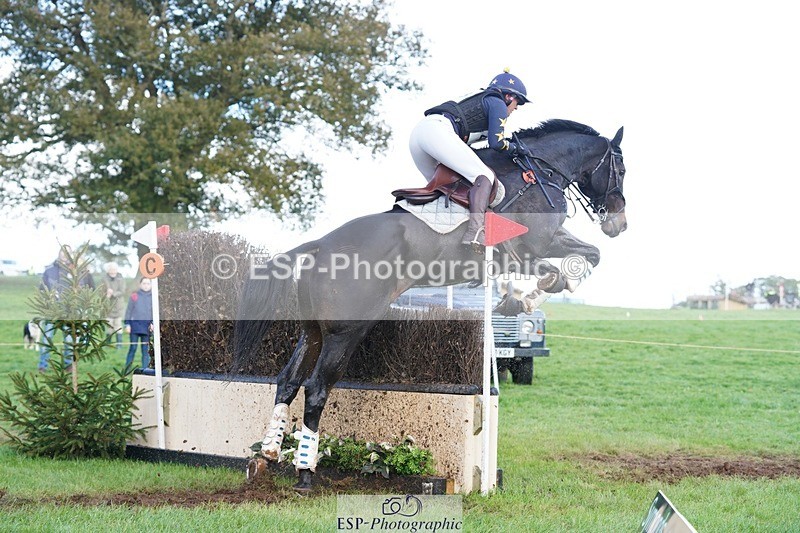 231021-144156-19333 - 473-COUNTING.STARS-Victoria.Newitt-SC+XC